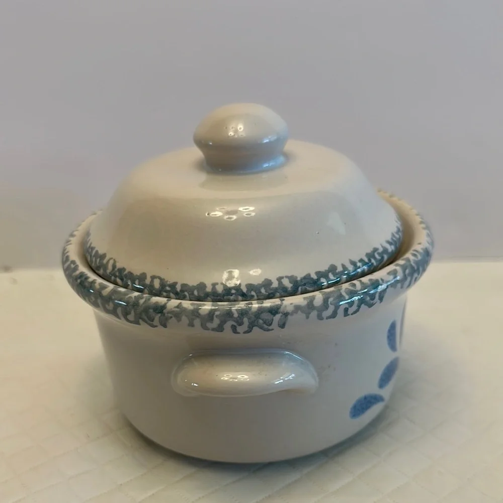 VTG Corelle Blue and White Ceramic Sugar Bowl with Heart Design Small